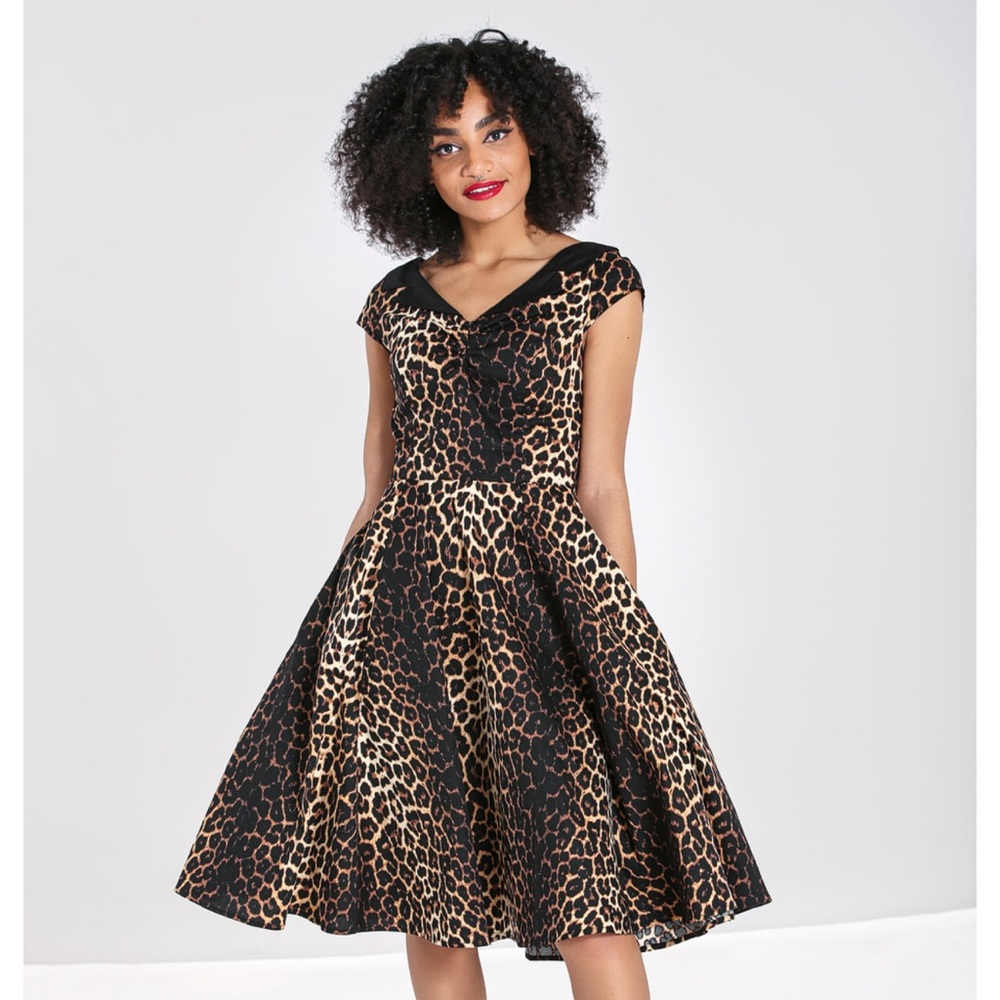 Hellbunny leopard dress